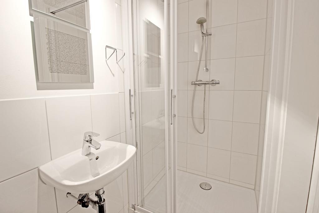 אמסטרדם Ground Floor Canal Apartment מראה חיצוני תמונה